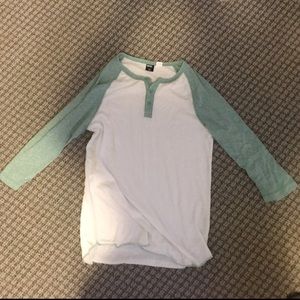 BDG White/Green Baseball raglan with buttons